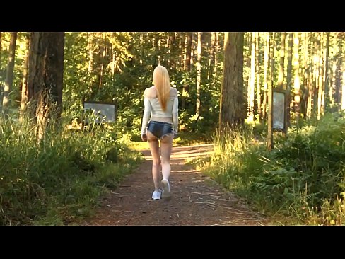 ❤️ Schöne Frau bewegt sich langsam, nicht nackt Video ❤❌ Homemade porn bei de.gaypornforyou.ru ☑